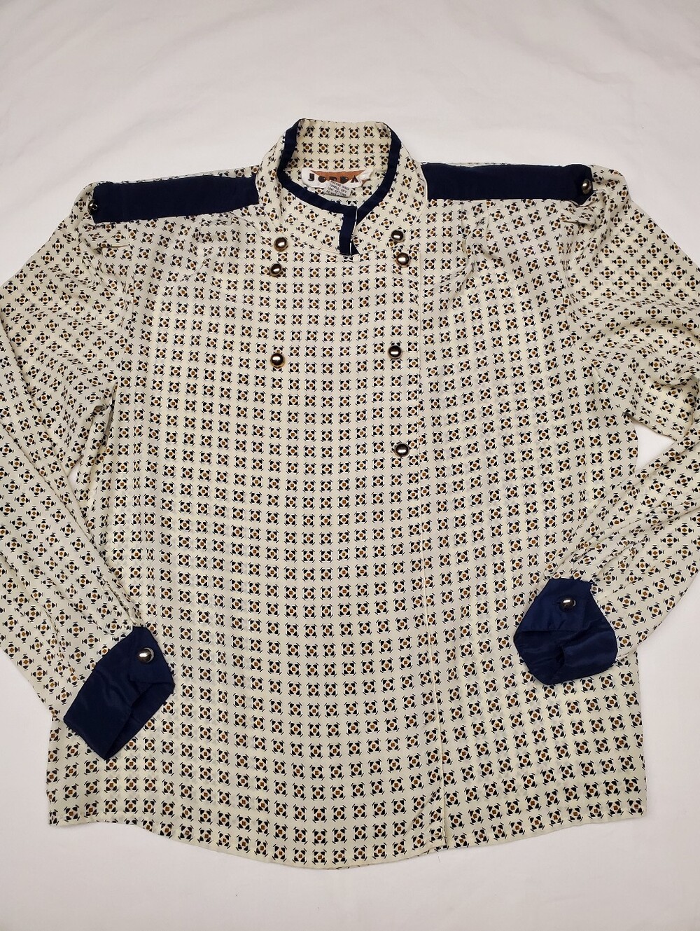 Vintage Jordan Womens 14 Geometric Blouse Navy Epaulets Snap Buttons 70s